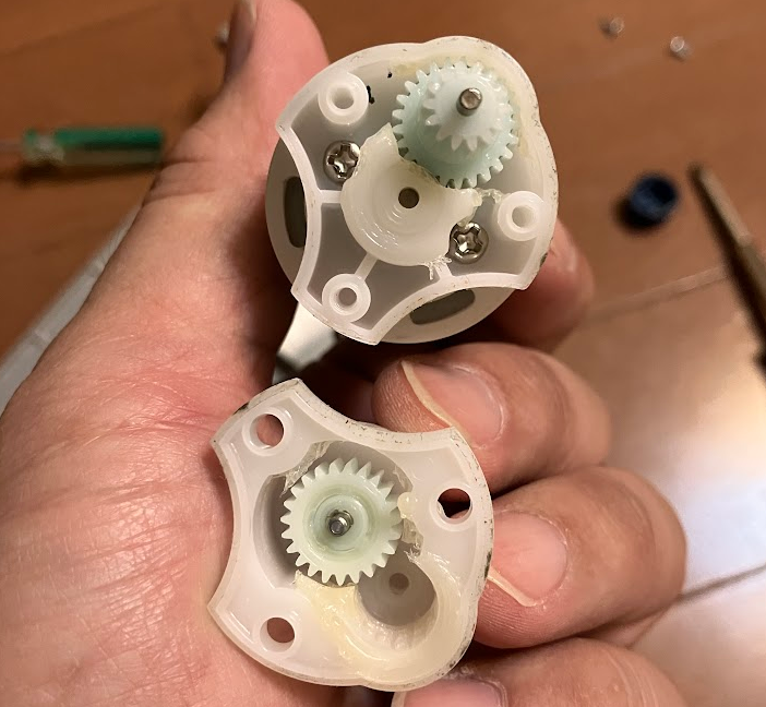 ルンバブメインラシユニットモーター減速ギア